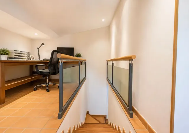 Exclusiva finca ecuestre rodeada de naturaleza, con máxima privacidad y espectaculares vistas a la montaña. — 23