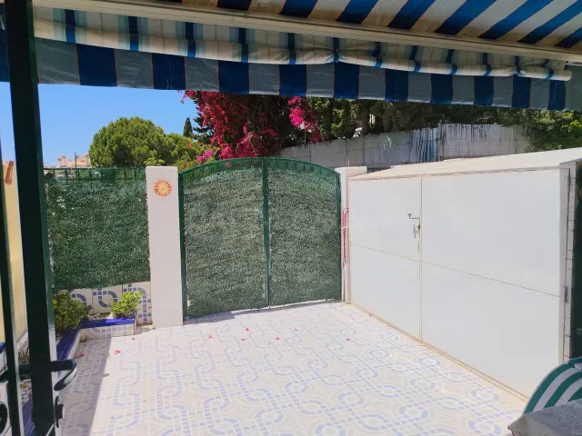 Casa 3 habitaciones 100m² en venta - La Zenia — 3