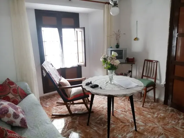 Ideal cómo inversión o si desea vivir en un pueblo con encanto como es Iznájar (Córdoba). — 13