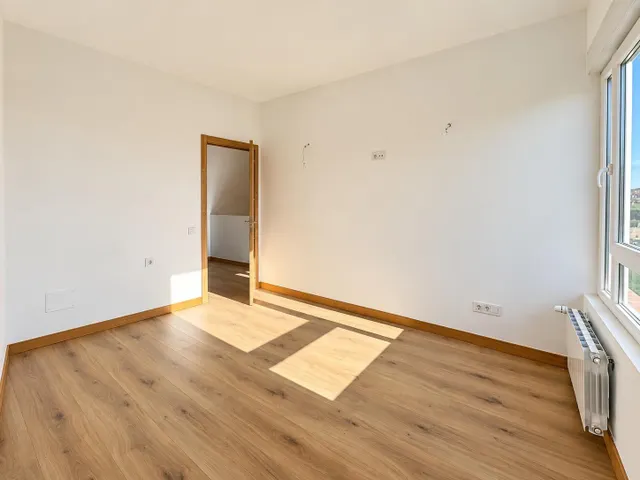 CHALET A ESTRENAR EN MORTERA : LUZ, DISEÑO Y CALIDAD — 16