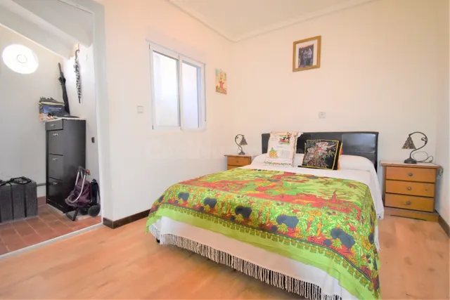 Chalet 4 habitaciones 325m² en venta - Villamartin - foto 5