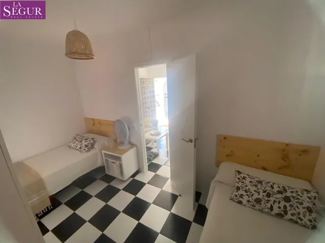 CASA EN PLANTA BAJA EN ZONA NUEVA — 22