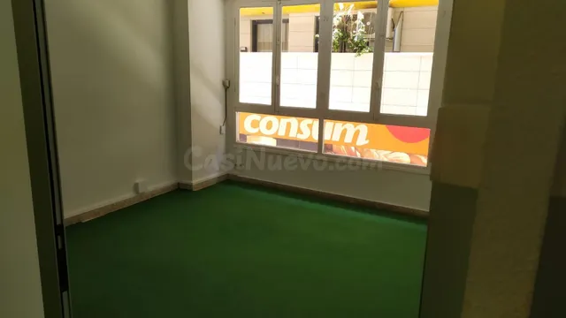 SE ALQUILA LOCAL COMERCIAL ENTRESUELO ZONA CENTRO ELDA - foto 4