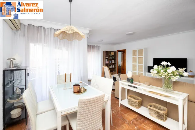 Piso y cochera en venta junto Acera de Darro. — 11