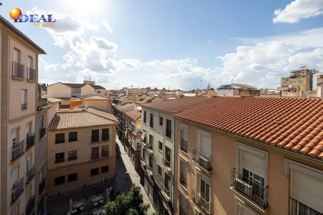 Piso y cochera en venta junto Acera de Darro. — 19
