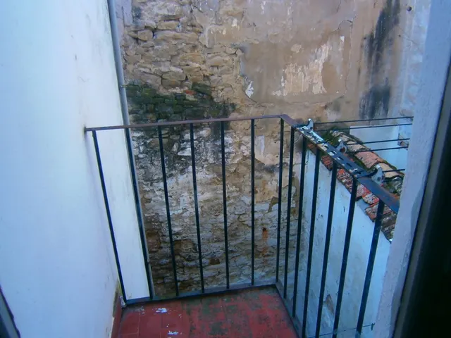 CASA DE 3 PLANTAS EN TAFALLA — 18