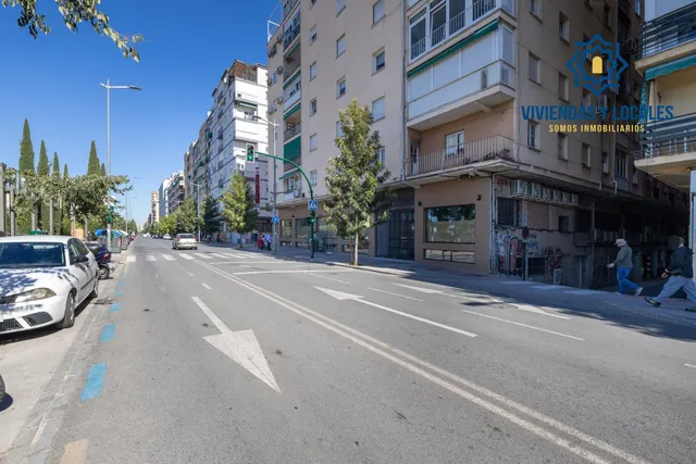 Local comercial 126m² en venta - Ronda - Arabial — 18