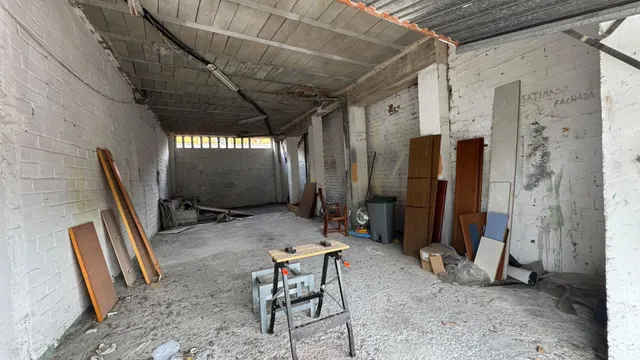 LOCAL COMERCIAL EN TORRELAVEGA EN C/ PANCHO COSSIO 22 — 2