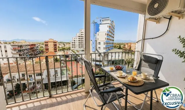 Apartamento totalmente reformado a 100 metros de la playa co - foto 3