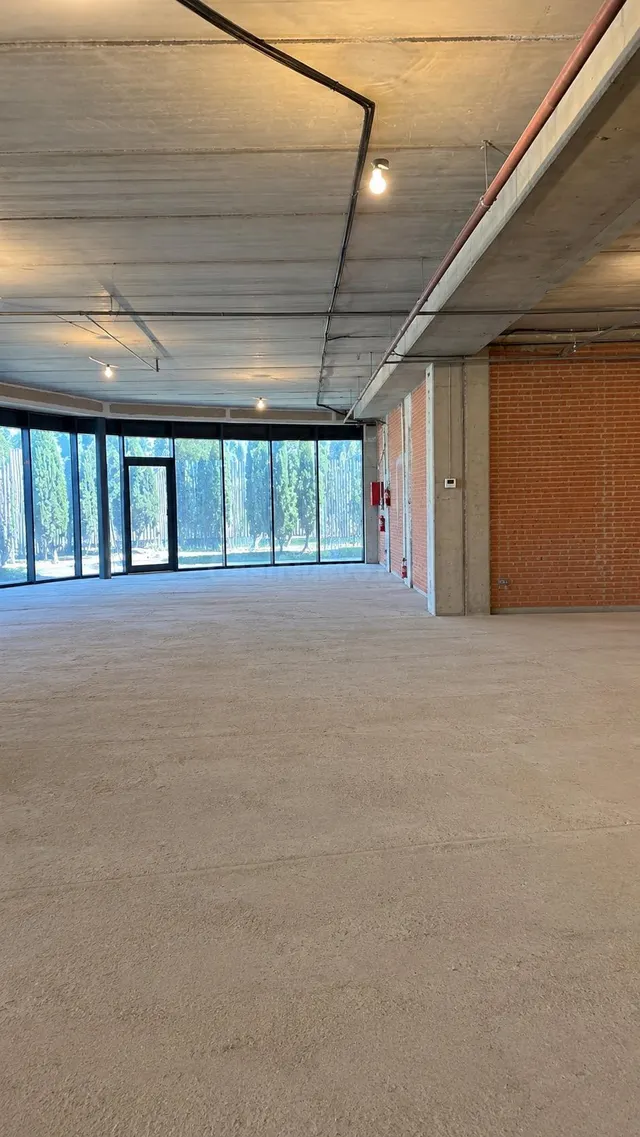 Nave industrial 2301m² en venta - Castilla la mancha - foto 2