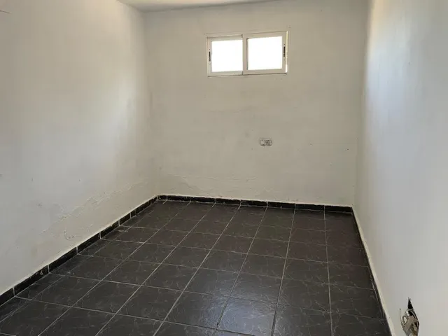 Casa con parcela en Los Balcones, Torrevieja. 5 dormitorios, 2 baños — 24