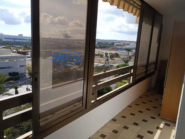 Amplia vivienda de lujo junto al Puerto Deportivo y Paseo Marítimo — 4