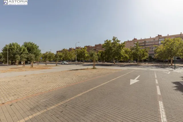 PISO VPO DE CUATRO DORMITORIOS CON GARAJE EN PADRE CLARET — 31