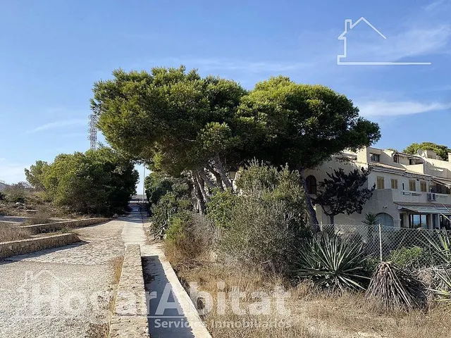 Precioso bajo seminuevo y reformado, en residencial con piscina, terraza, y jacuzzi — 39