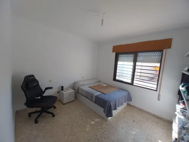 Casa de planta baja junto al colegio en Matagorda — 17