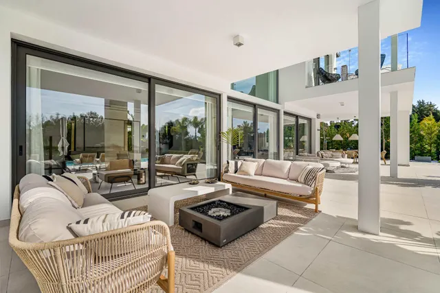 Contemporanea villa en Milla de Oro, Marbella — 6