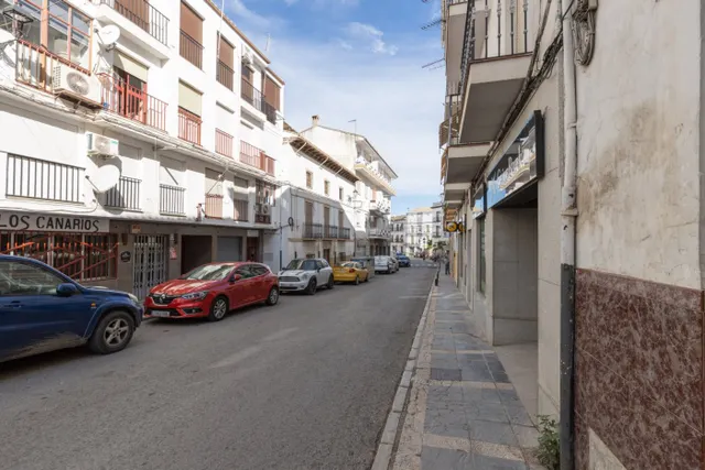 Hermoso local en el centro de Montefrio — 29