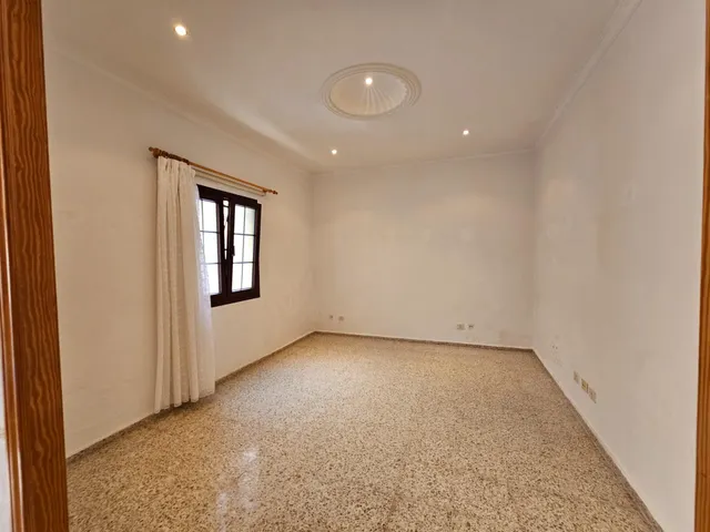 Chalet adosado en venta en Calle Misericordia — 13