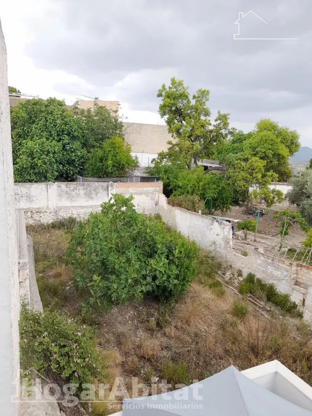 AMPLIO TERRENO URBANO PARA HACER LA CASA DE TUS SUEÑOS — 15