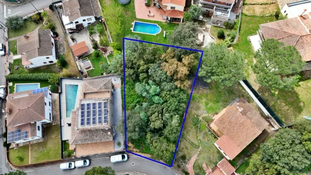Terreno urbanizable 245m² en venta - Cabanyes-Mas Ambrós-Mas