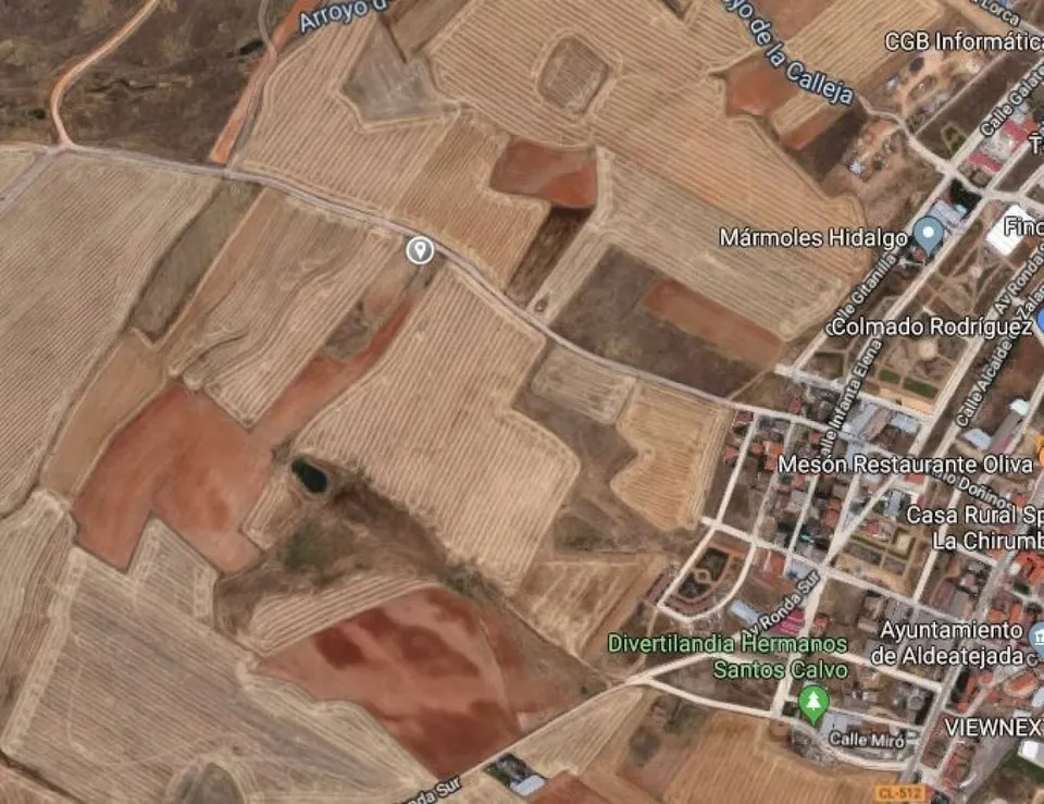 Urbis te ofrece un terreno rural en venta en Aldeatejada, Salamanca.