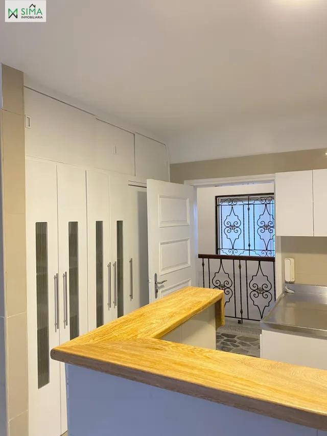 Casa 4 habitaciones 290m² en alquiler - Castillogrande — 9