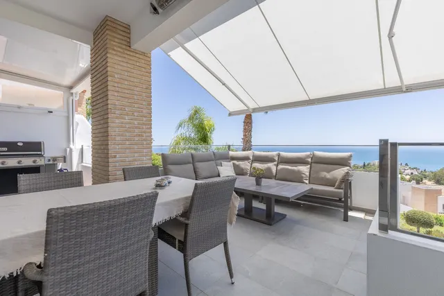 Chalet 4 habitaciones 314m² en venta - Centro — 33
