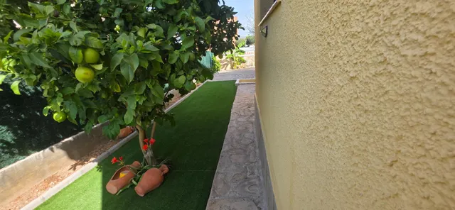 CASA SEMIREFORMADA COMODIDAD SIN ESCALERA — 15