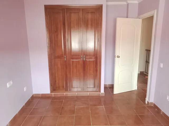 CHALET ADOSADO EN VENTA – ALGECIRAS VENTA FLASH — 24