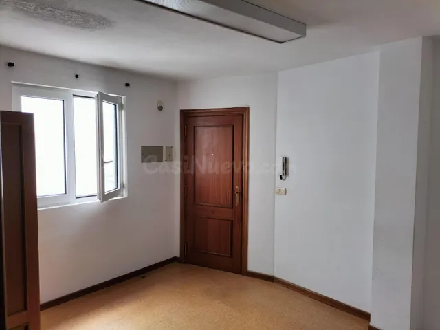 MONCASA VENDE Oficina en el centro