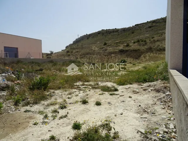 VENTA DE TERRENO INDUSTRIAL EN ASPE EN POLÍGONO, MUY BIEN UB - foto 2