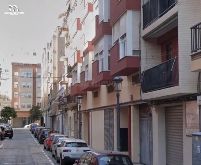 ¡OPORTUNIDAD ÚNICA EN VALENCIA! | PISO EN CORTS – VALENCIA - foto 3