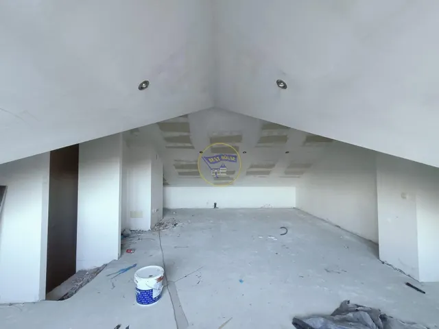 Adosado de nueva construcción de primeras calidades — 13