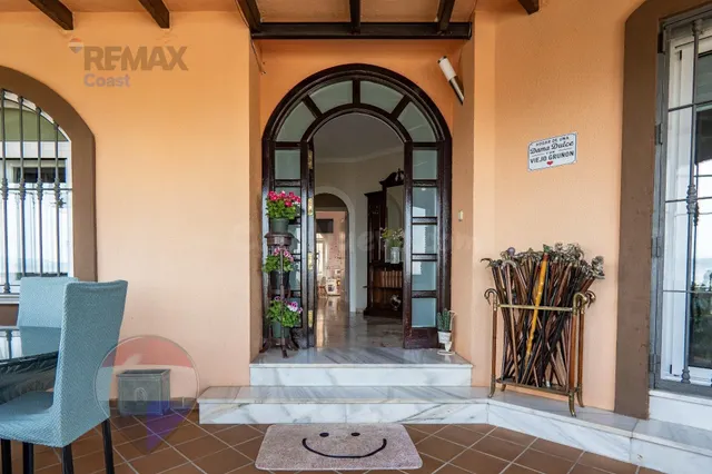 Chalet independiente en venta en Alhaurín de la Torre – Zona - foto 3