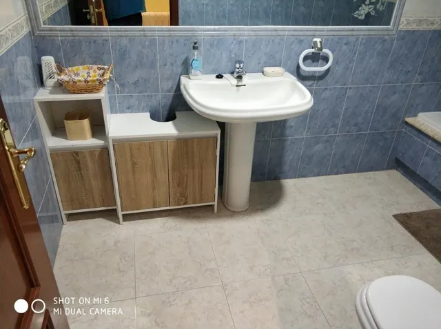SE VENDE AMPLIO PISO EN EL CENTRO DE VALENCIA DE DON JUAN, AMUEBLADO, IMPECABLE, 3HAB., GARAJE — 11