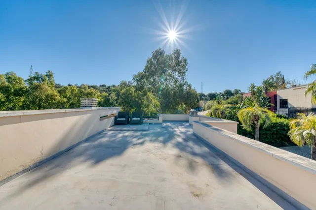Chalet 5 habitaciones 290m² en venta - Costa del Sol — 43