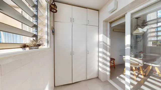 Amplio piso con vistas al mar en Cas Català a 100 m de la playa — 22