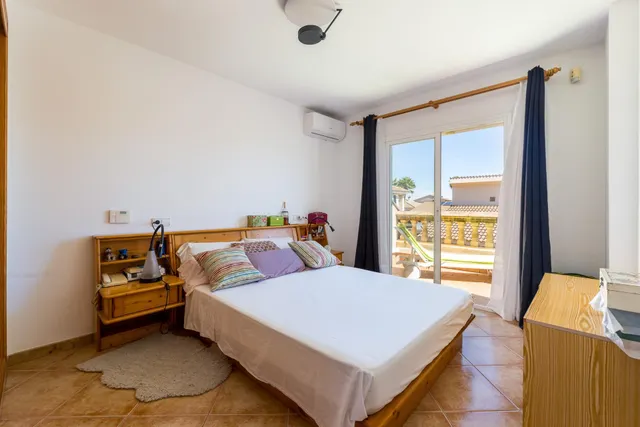 SE VENDE PAREADO EN MARRATXI — 22