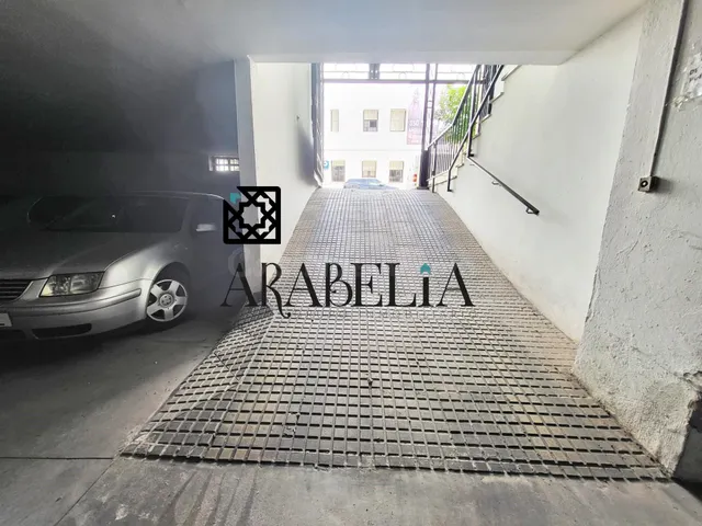 ¡OLVÍDATE DE DAR VUELTAS! PLAZA DE GARAJE EN EL REALEJO!!! - foto 3