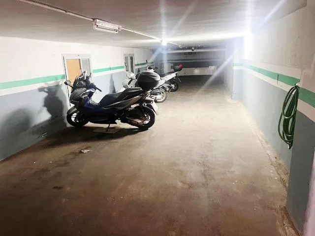 LOCAL COMERCIAL EN CENTRE LES PLANES DE SANT JOAN DESPI — 10