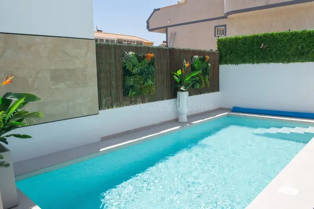 Chalet independiente de diseño moderno con piscina privada y - foto 4