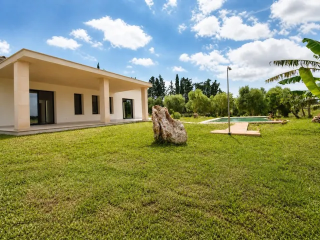 Finca rústica con vivienda de obra nueva en Muro - foto 5