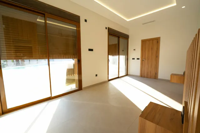 Villa 4 habitaciones 187m² en venta - La Marquesa — 24