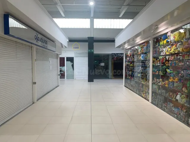 LOCAL COMERCIAL EN CENTRO COMERCIAL SAN DIEGO - foto 4