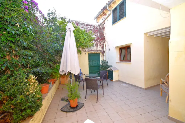 Casa de pueblo cerca del Passeig de Sa Riba en Muro - foto 2