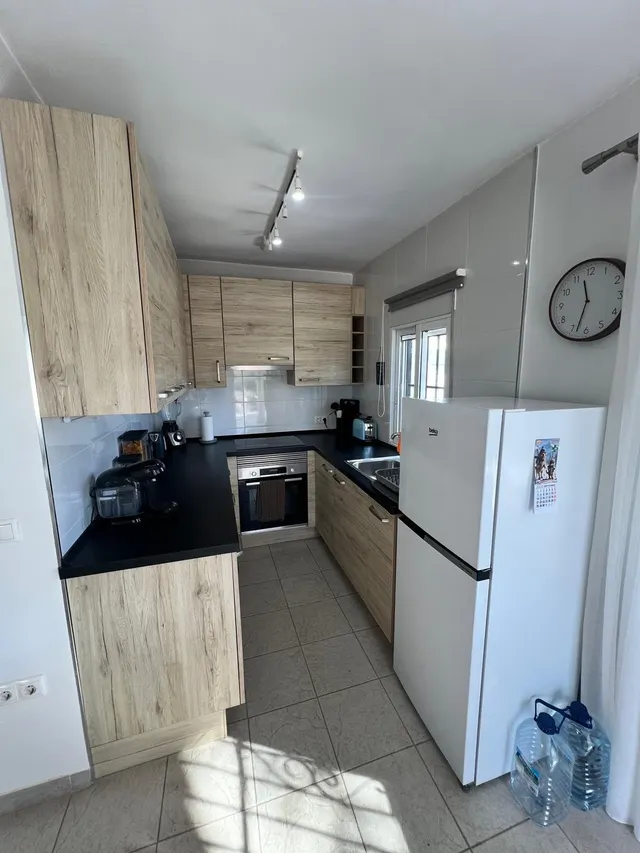 Casa reformada con terraza, Alicante, Torrevieja. 3 habitaciones, 74 m2, 1 kilómetro del mar — 6