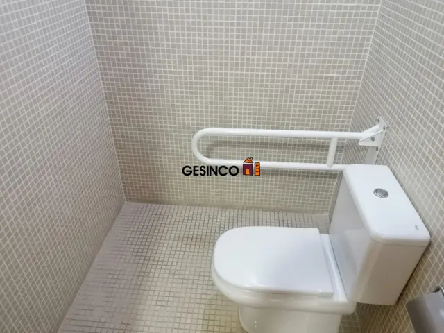 LOCAL COMERCIAL DE GRAN TAMAÑO EN ALQUILER EN ONTINYENT — 24