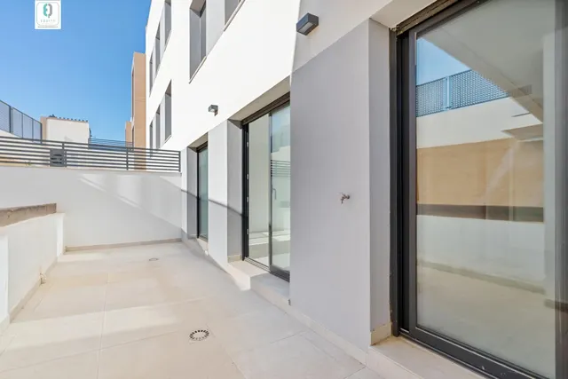 Exclusiva vivienda de lujo en planta baja con grandes terrazas, vistas a Granada — 21