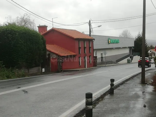 Solar urbano en el centro de Oleiros - foto 4
