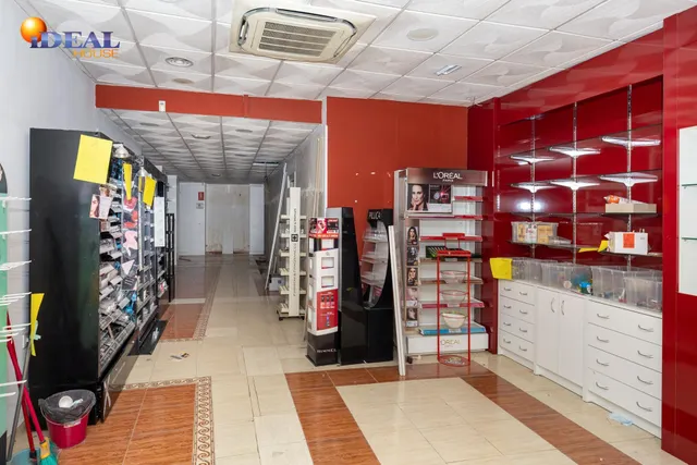estupendo local en el centro de Santa Fe — 16
